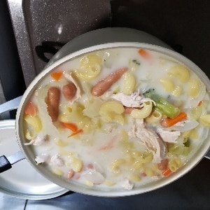 【フィリピン料理】野菜たっぷりスープ☆スーパス！